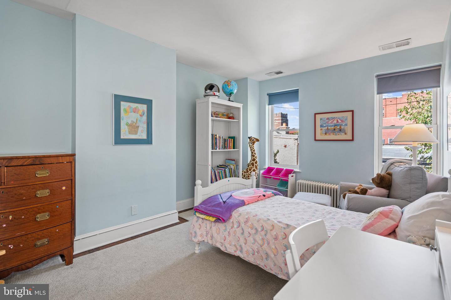 604 EAST CAPITOL ST NE, WASHINGTON, District Of Columbia 20003, 5 Bedrooms Bedrooms, ,3 BathroomsBathrooms,Residential,For sale,604 EAST CAPITOL ST NE,DCDC2226634 MLS # DCDC2226634