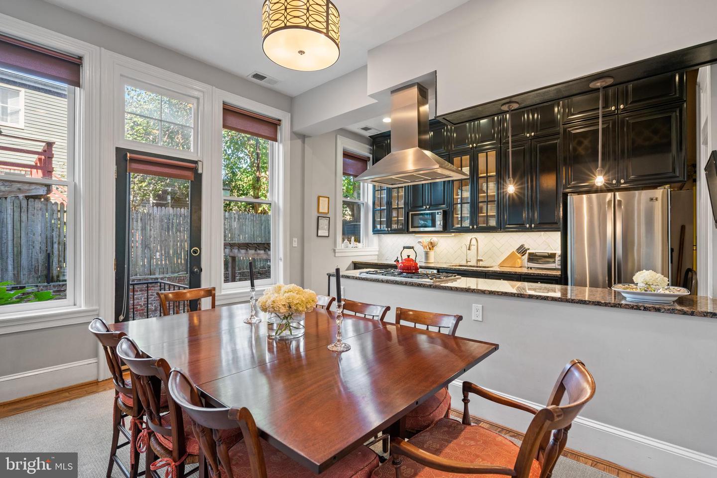 604 EAST CAPITOL ST NE, WASHINGTON, District Of Columbia 20003, 5 Bedrooms Bedrooms, ,3 BathroomsBathrooms,Residential,For sale,604 EAST CAPITOL ST NE,DCDC2226634 MLS # DCDC2226634