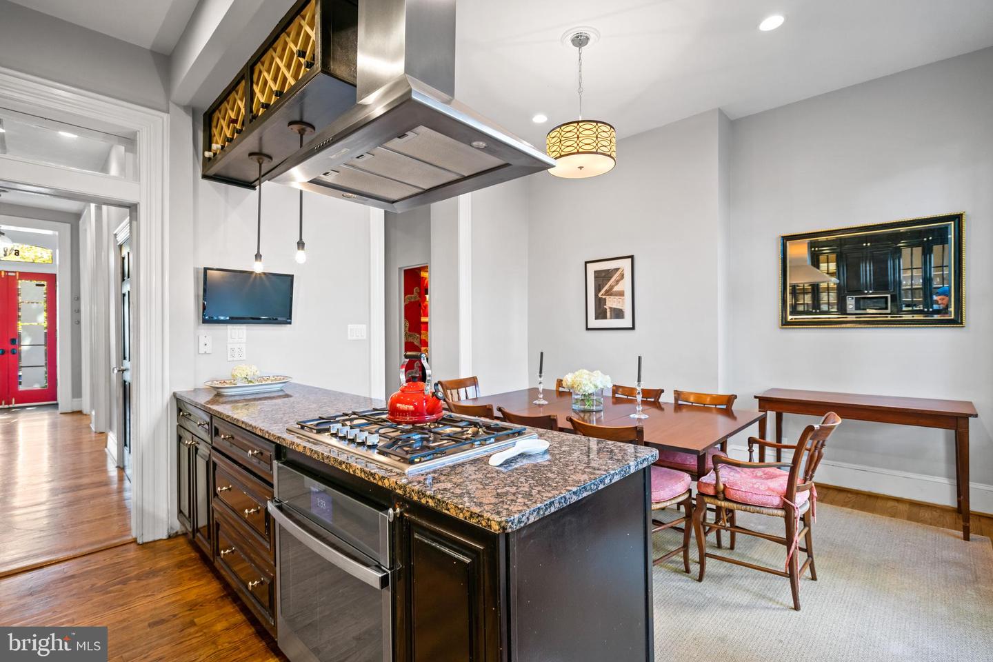 604 EAST CAPITOL ST NE, WASHINGTON, District Of Columbia 20003, 5 Bedrooms Bedrooms, ,3 BathroomsBathrooms,Residential,For sale,604 EAST CAPITOL ST NE,DCDC2226634 MLS # DCDC2226634