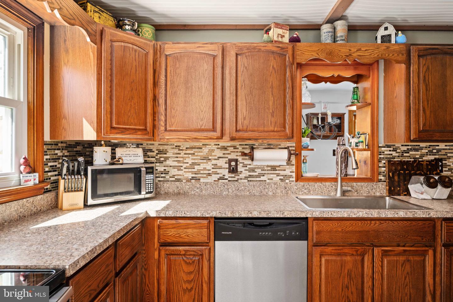 20 WATERFALL RD, CHESTER GAP, Virginia 22623, 2 Bedrooms Bedrooms, ,1 BathroomBathrooms,Residential,For sale,20 WATERFALL RD,VARP2002324 MLS # VARP2002324