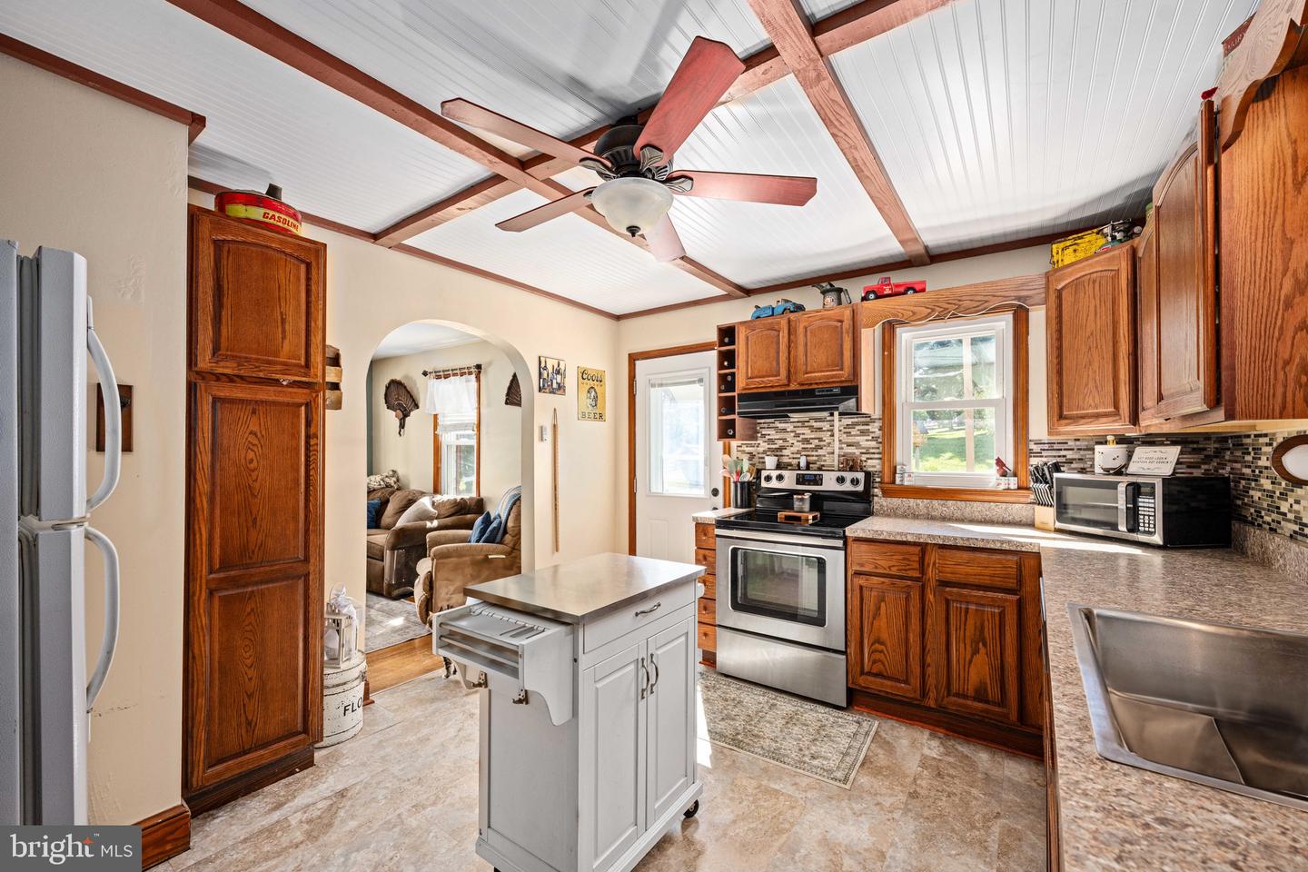 20 WATERFALL RD, CHESTER GAP, Virginia 22623, 2 Bedrooms Bedrooms, ,1 BathroomBathrooms,Residential,For sale,20 WATERFALL RD,VARP2002324 MLS # VARP2002324