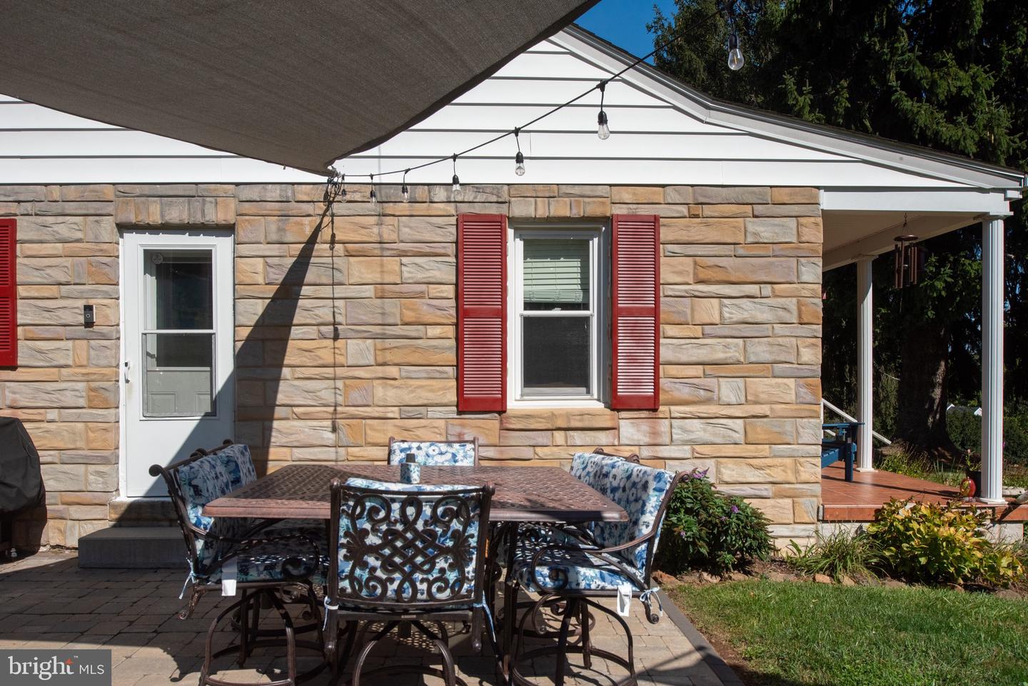 20 WATERFALL RD, CHESTER GAP, Virginia 22623, 2 Bedrooms Bedrooms, ,1 BathroomBathrooms,Residential,For sale,20 WATERFALL RD,VARP2002324 MLS # VARP2002324