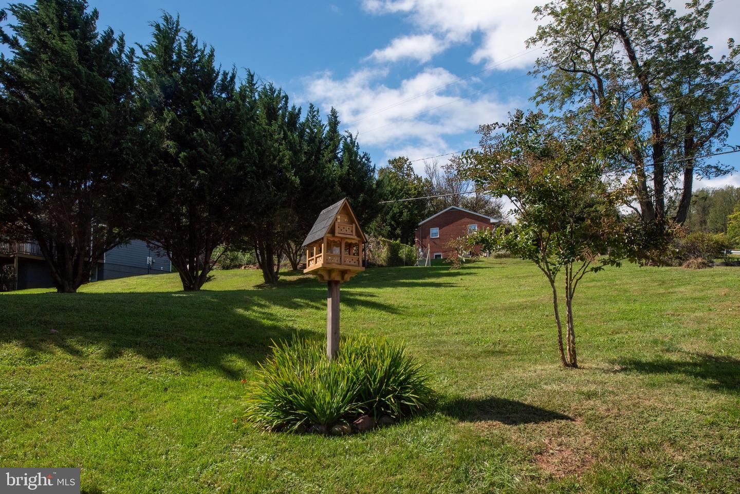 20 WATERFALL RD, CHESTER GAP, Virginia 22623, 2 Bedrooms Bedrooms, ,1 BathroomBathrooms,Residential,For sale,20 WATERFALL RD,VARP2002324 MLS # VARP2002324