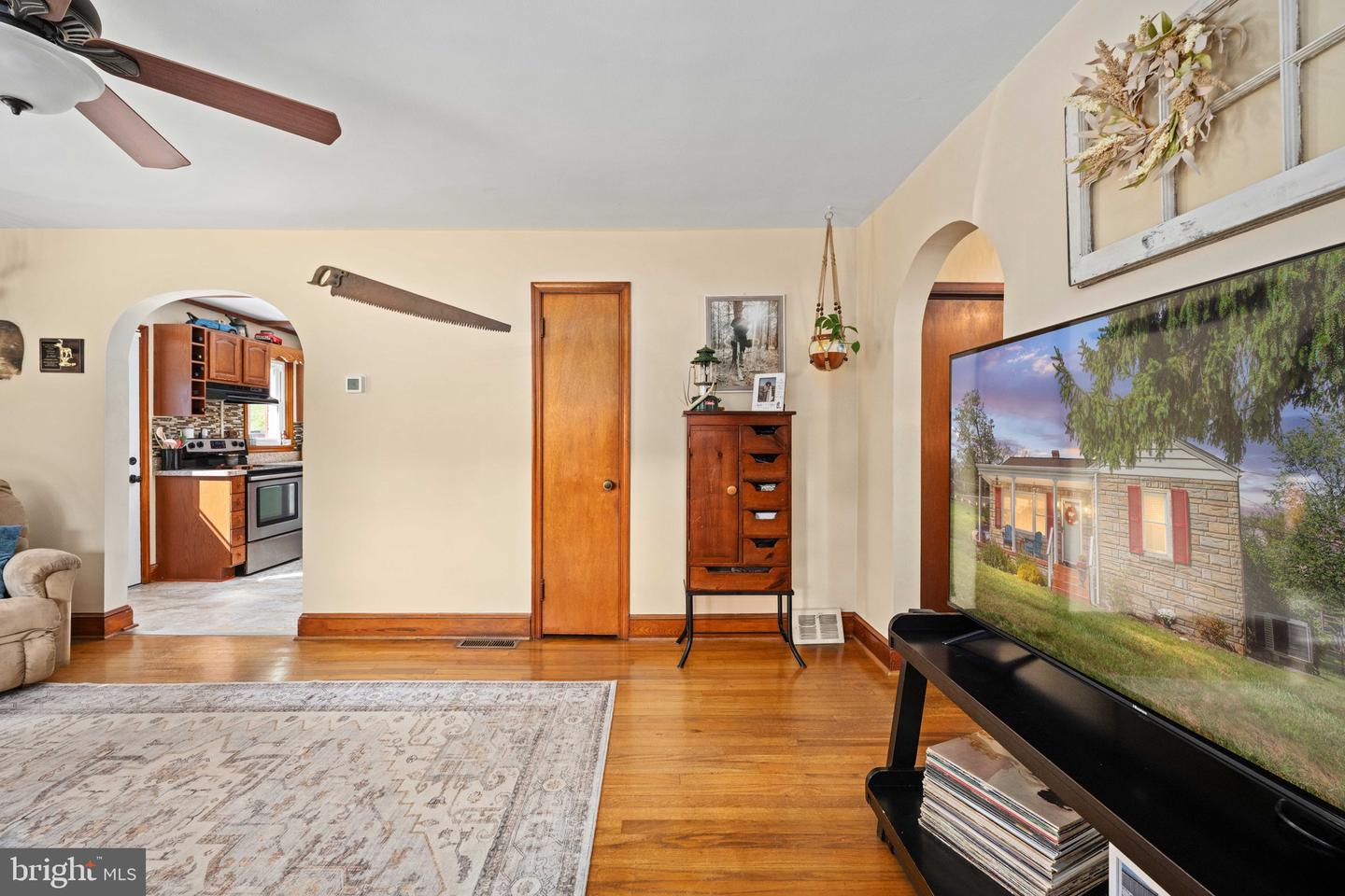 20 WATERFALL RD, CHESTER GAP, Virginia 22623, 2 Bedrooms Bedrooms, ,1 BathroomBathrooms,Residential,For sale,20 WATERFALL RD,VARP2002324 MLS # VARP2002324