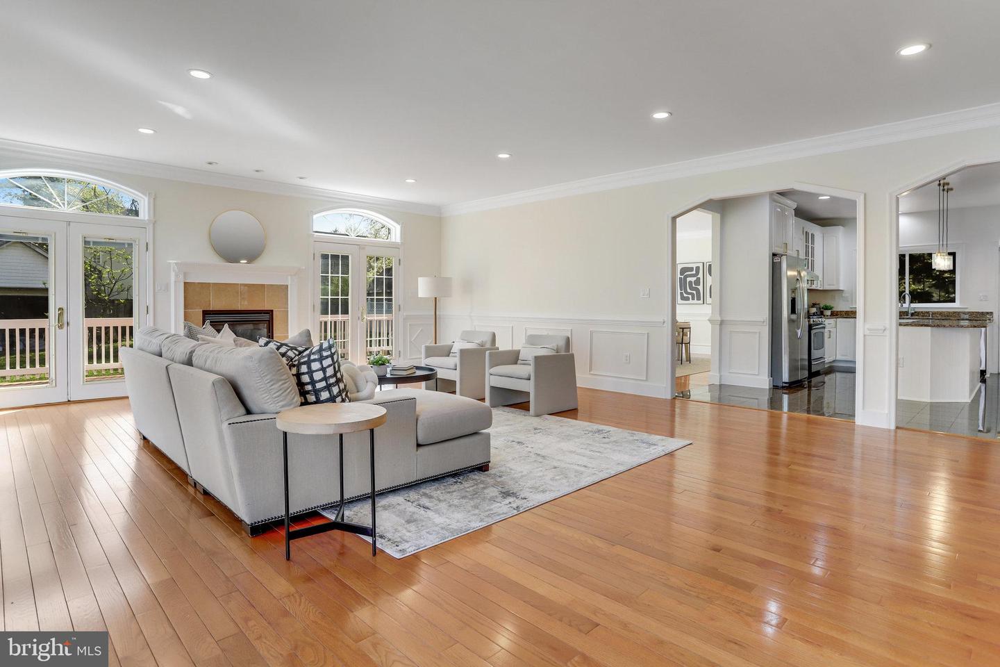1615 S OAKLAND ST, ARLINGTON, Virginia 22204, 7 Bedrooms Bedrooms, ,5 BathroomsBathrooms,Residential,For sale,1615 S OAKLAND ST,VAAR2064834 MLS # VAAR2064834