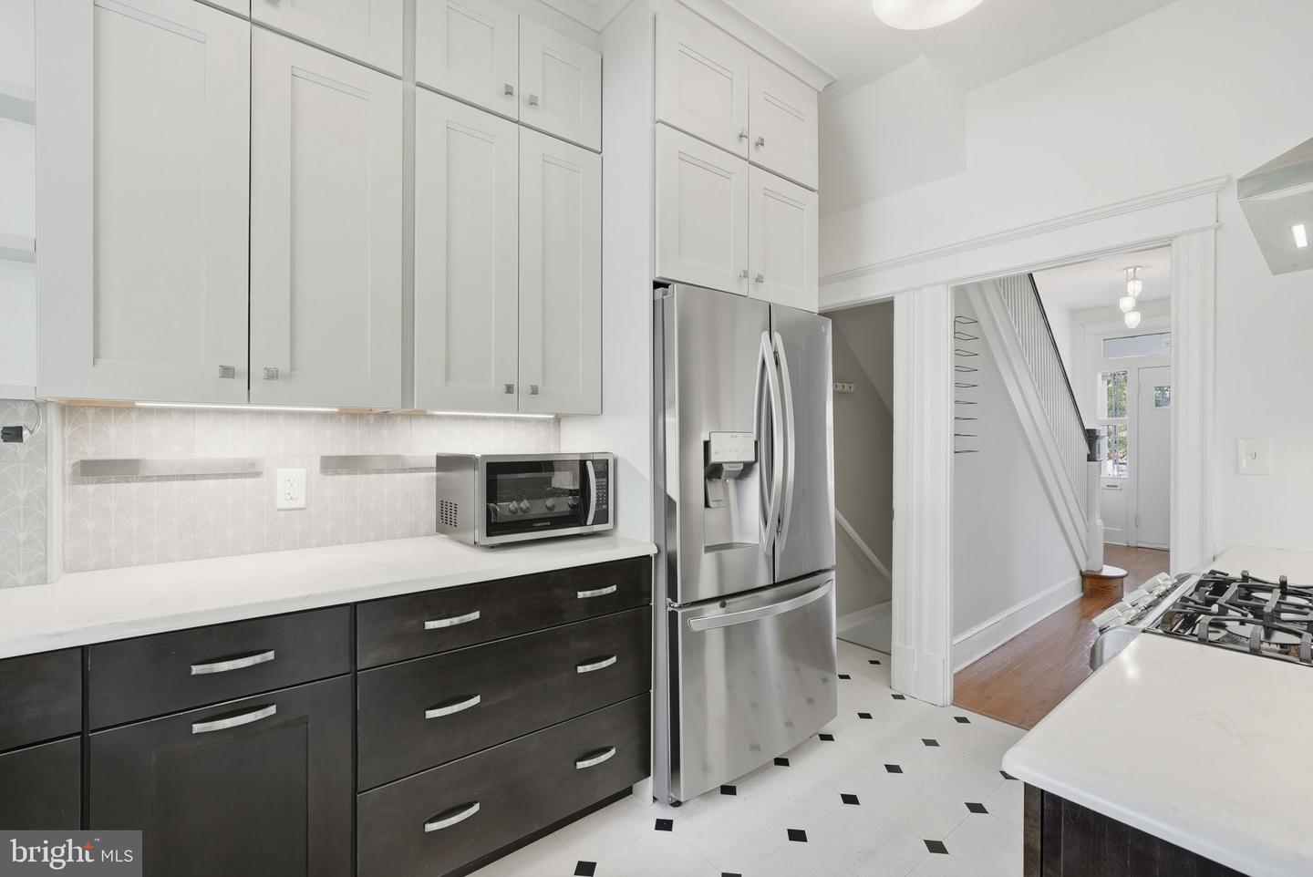4141 NEW HAMPSHIRE AVE NW, WASHINGTON, District Of Columbia 20011, 4 Bedrooms Bedrooms, ,3 BathroomsBathrooms,Residential,For sale,4141 NEW HAMPSHIRE AVE NW,DCDC2226784 MLS # DCDC2226784