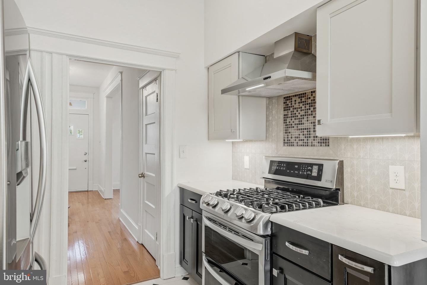 4141 NEW HAMPSHIRE AVE NW, WASHINGTON, District Of Columbia 20011, 4 Bedrooms Bedrooms, ,3 BathroomsBathrooms,Residential,For sale,4141 NEW HAMPSHIRE AVE NW,DCDC2226784 MLS # DCDC2226784