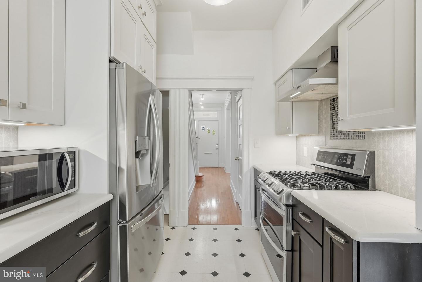 4141 NEW HAMPSHIRE AVE NW, WASHINGTON, District Of Columbia 20011, 4 Bedrooms Bedrooms, ,3 BathroomsBathrooms,Residential,For sale,4141 NEW HAMPSHIRE AVE NW,DCDC2226784 MLS # DCDC2226784