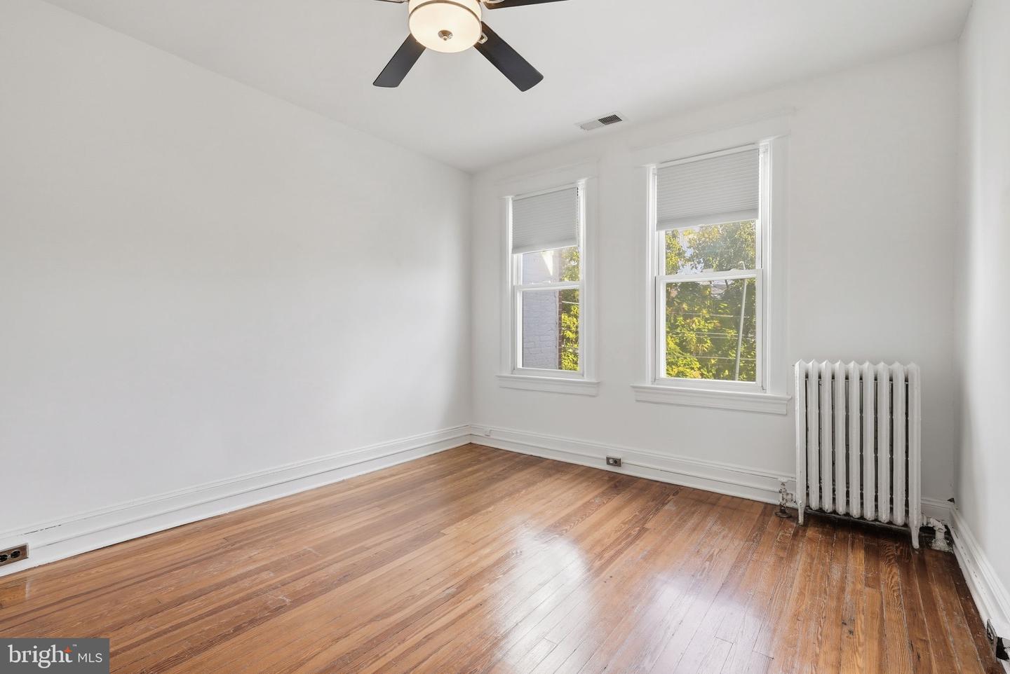 4141 NEW HAMPSHIRE AVE NW, WASHINGTON, District Of Columbia 20011, 4 Bedrooms Bedrooms, ,3 BathroomsBathrooms,Residential,For sale,4141 NEW HAMPSHIRE AVE NW,DCDC2226784 MLS # DCDC2226784