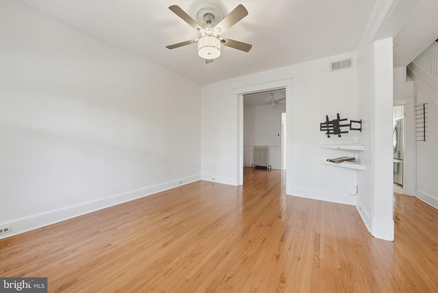 4141 NEW HAMPSHIRE AVE NW, WASHINGTON, District Of Columbia 20011, 4 Bedrooms Bedrooms, ,3 BathroomsBathrooms,Residential,For sale,4141 NEW HAMPSHIRE AVE NW,DCDC2226784 MLS # DCDC2226784
