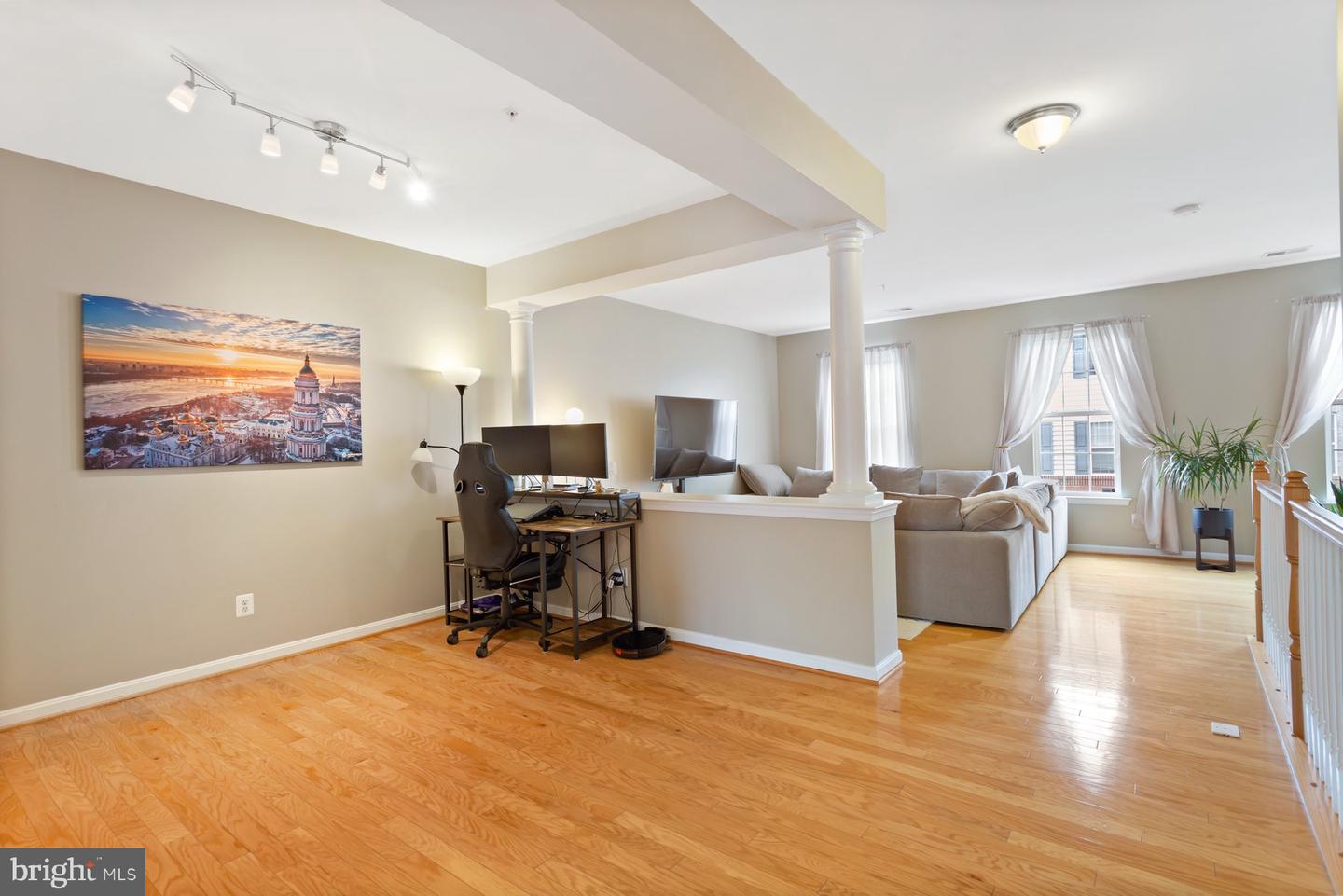 22358 CONCORD STATION TER, ASHBURN, Virginia 20148, 3 Bedrooms Bedrooms, ,2 BathroomsBathrooms,Residential,For sale,22358 CONCORD STATION TER,VALO2108776 MLS # VALO2108776