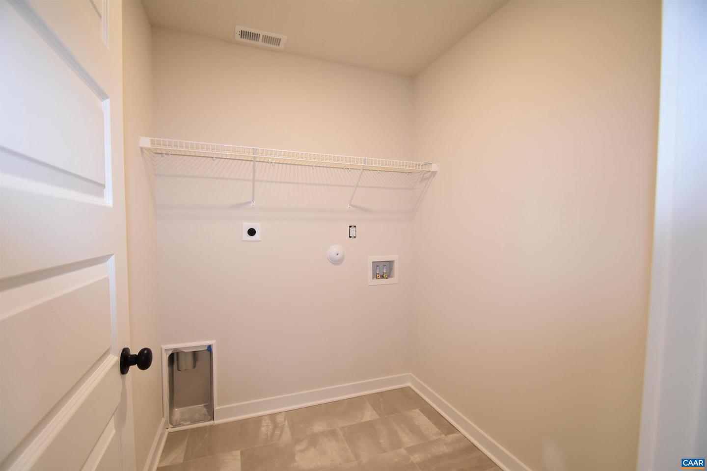 THREE CHOPT RD #TC15B, KENTS STORE, Virginia 23084, 4 Bedrooms Bedrooms, ,2 BathroomsBathrooms,Residential,For sale,THREE CHOPT RD #TC15B,669934 MLS # 669934