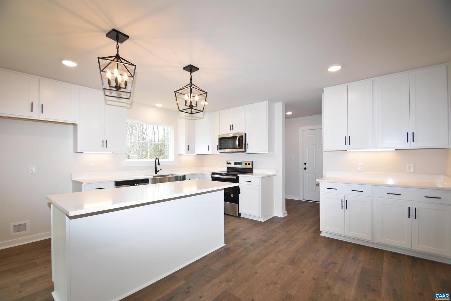 THREE CHOPT RD #TC15B, KENTS STORE, Virginia 23084, 4 Bedrooms Bedrooms, ,2 BathroomsBathrooms,Residential,For sale,THREE CHOPT RD #TC15B,669934 MLS # 669934