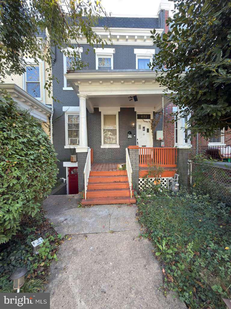 432 NEWTON PL NW, WASHINGTON, District Of Columbia 20010, 4 Bedrooms Bedrooms, ,2 BathroomsBathrooms,Residential,For sale,432 NEWTON PL NW,DCDC2226820 MLS # DCDC2226820