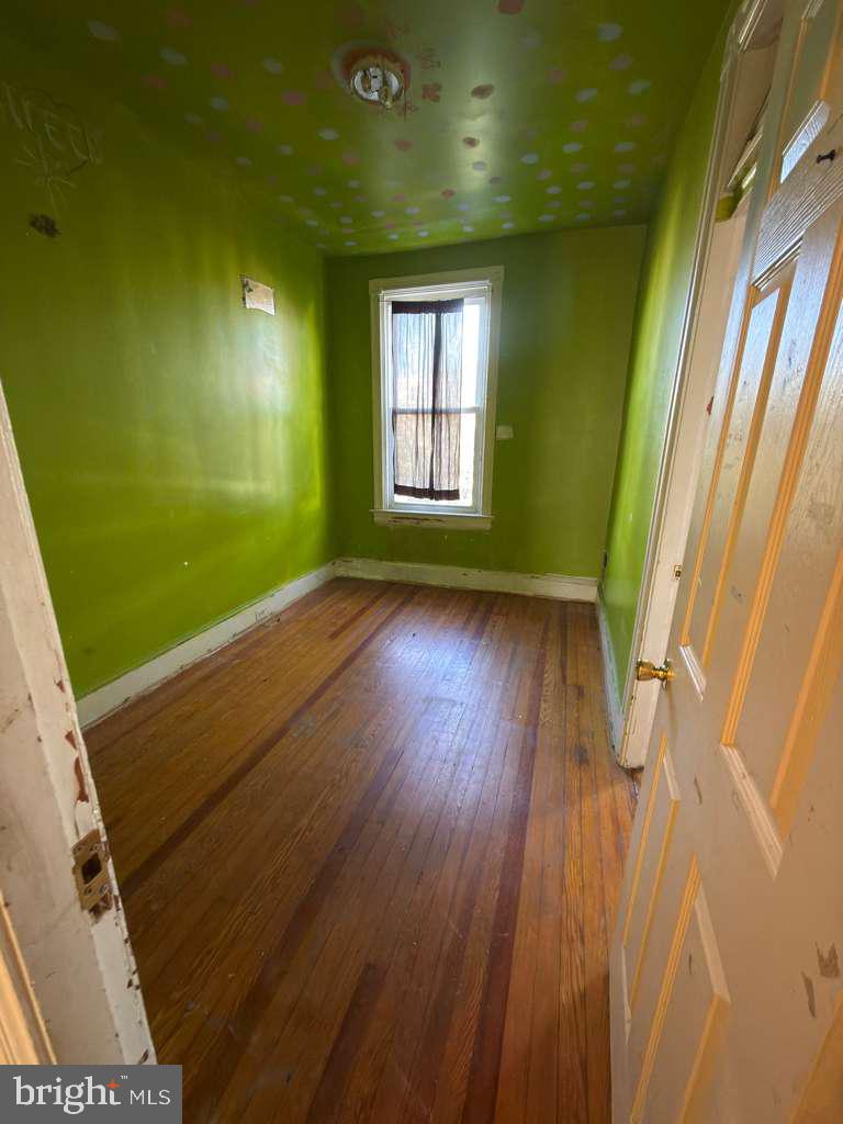 432 NEWTON PL NW, WASHINGTON, District Of Columbia 20010, 4 Bedrooms Bedrooms, ,2 BathroomsBathrooms,Residential,For sale,432 NEWTON PL NW,DCDC2226820 MLS # DCDC2226820