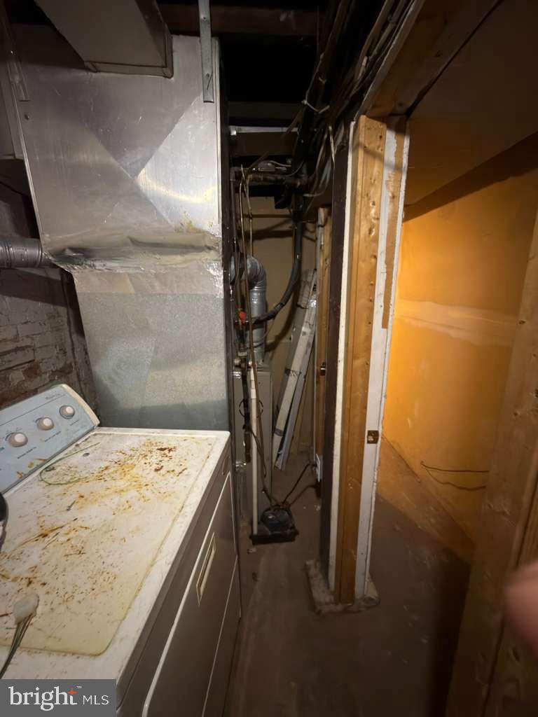 432 NEWTON PL NW, WASHINGTON, District Of Columbia 20010, 4 Bedrooms Bedrooms, ,2 BathroomsBathrooms,Residential,For sale,432 NEWTON PL NW,DCDC2226820 MLS # DCDC2226820