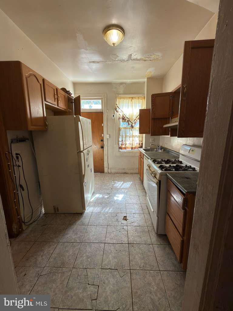 432 NEWTON PL NW, WASHINGTON, District Of Columbia 20010, 4 Bedrooms Bedrooms, ,2 BathroomsBathrooms,Residential,For sale,432 NEWTON PL NW,DCDC2226820 MLS # DCDC2226820