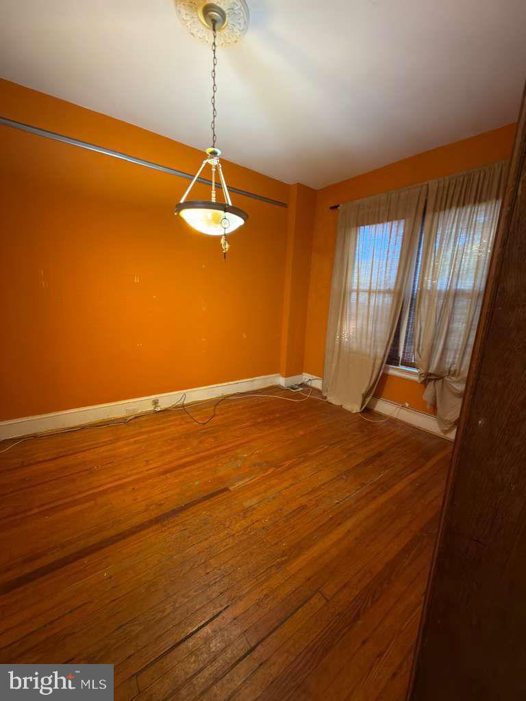 432 NEWTON PL NW, WASHINGTON, District Of Columbia 20010, 4 Bedrooms Bedrooms, ,2 BathroomsBathrooms,Residential,For sale,432 NEWTON PL NW,DCDC2226820 MLS # DCDC2226820
