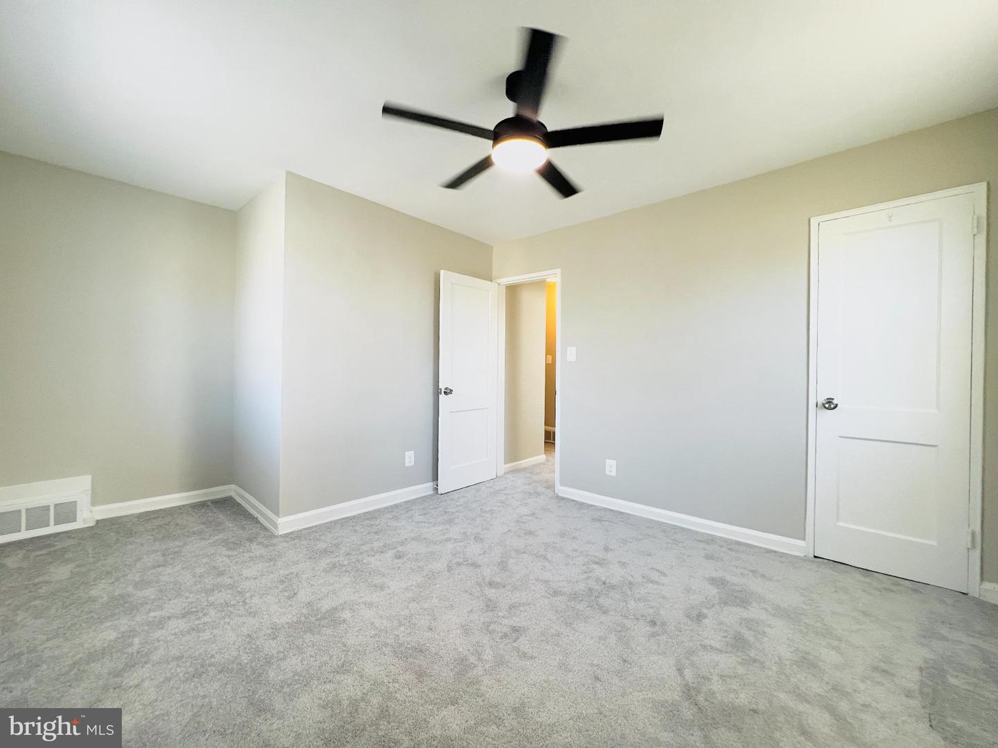 75 58TH ST SE, WASHINGTON, District Of Columbia 20019, ,Residential,For sale,75 58TH ST SE,DCDC2226824 MLS # DCDC2226824