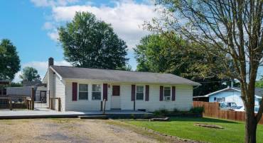 7752 PLEASANT VIEW, MIDDLETOWN, Virginia 22645, 3 Bedrooms Bedrooms, 7 Rooms Rooms,1 BathroomBathrooms,Residential,For sale,7752 PLEASANT VIEW,VAFV2037348 MLS # VAFV2037348