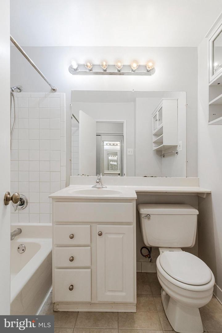 1730 ARLINGTON BLVD #209, ARLINGTON, Virginia 22209, ,1 BathroomBathrooms,Residential,For sale,1730 ARLINGTON BLVD #209,VAAR2064840 MLS # VAAR2064840