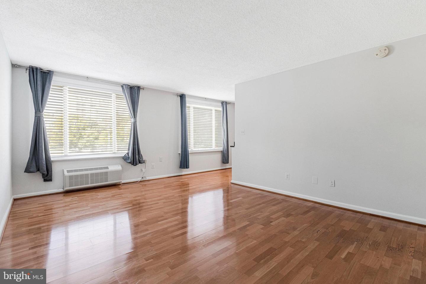 1730 ARLINGTON BLVD #209, ARLINGTON, Virginia 22209, ,1 BathroomBathrooms,Residential,For sale,1730 ARLINGTON BLVD #209,VAAR2064840 MLS # VAAR2064840