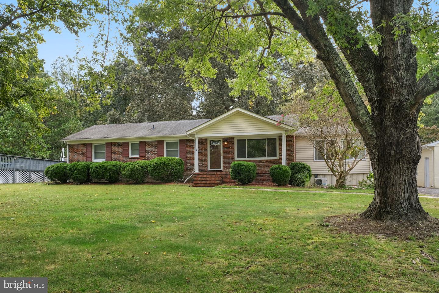 139 FOLLY NECK, WARSAW, Virginia 22572, 3 Bedrooms Bedrooms, ,2 BathroomsBathrooms,Residential,For sale,139 FOLLY NECK,VARV2000558 MLS # VARV2000558