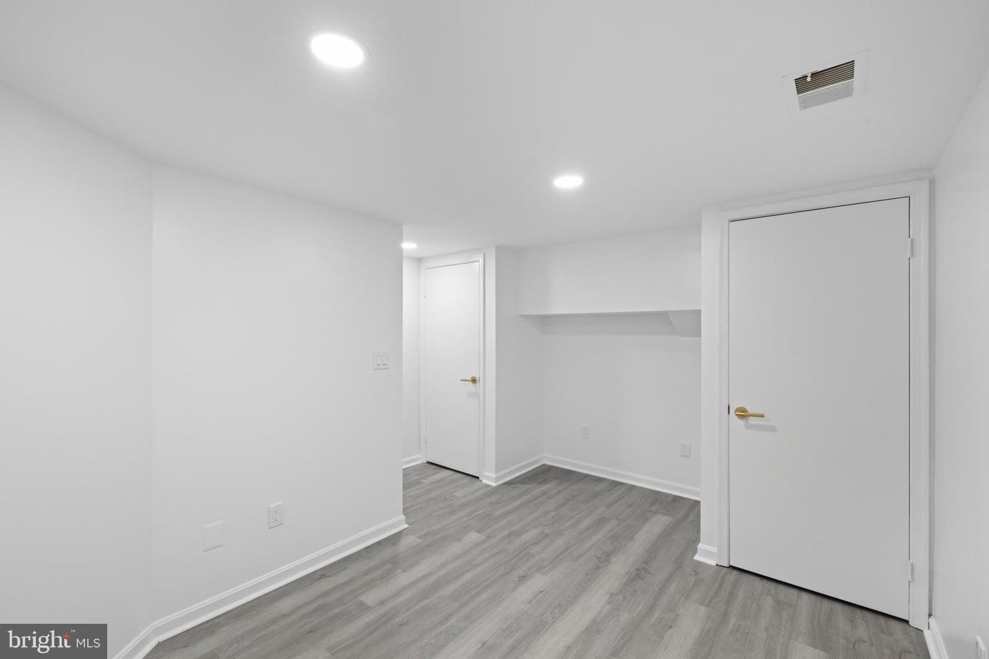 3931 TEDRICH BLVD, FAIRFAX, Virginia 22031, 5 Bedrooms Bedrooms, ,3 BathroomsBathrooms,Residential,For sale,3931 TEDRICH BLVD,VAFC2007184 MLS # VAFC2007184