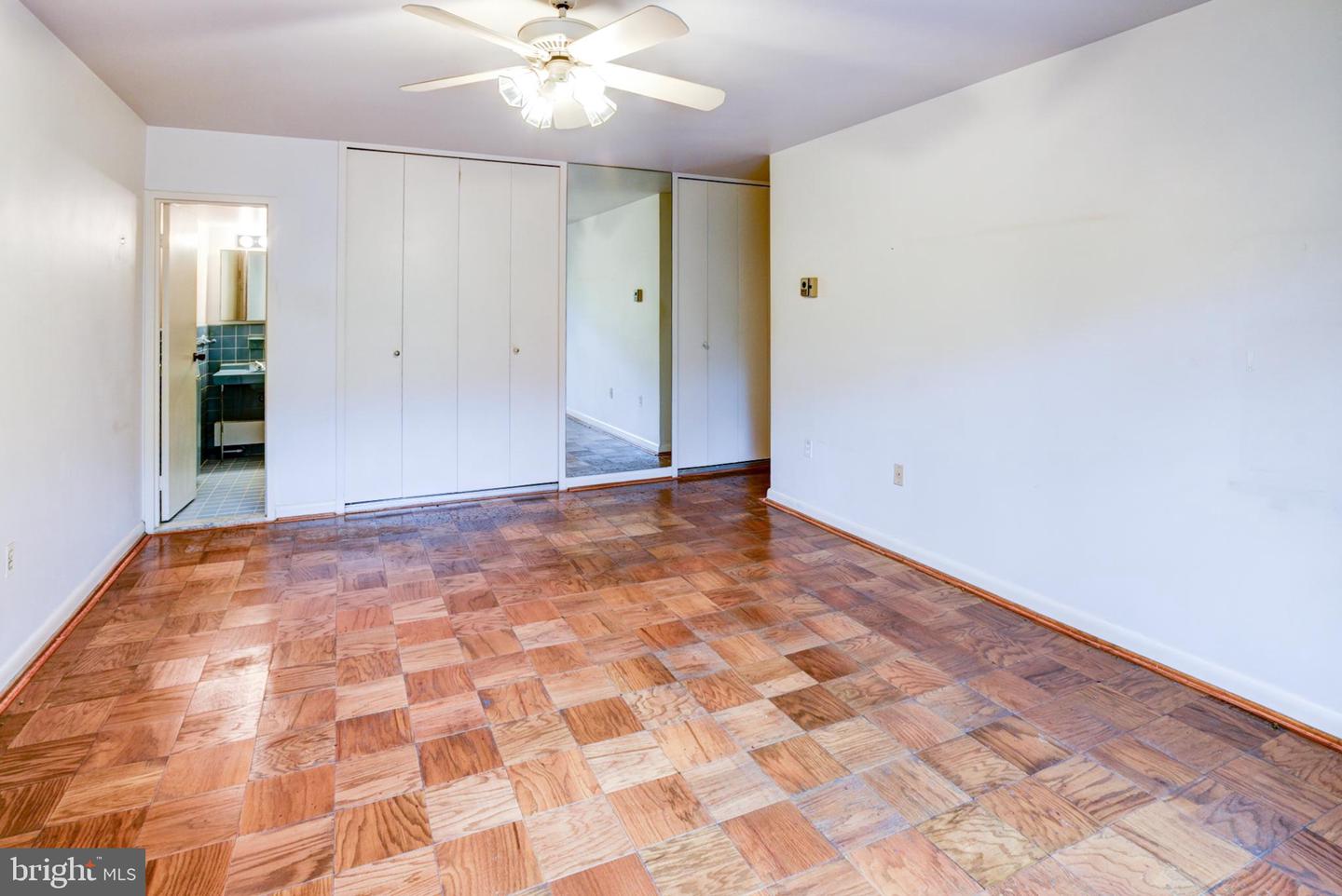 4201 CATHEDRAL AVE NW #201E, WASHINGTON, District Of Columbia 20016, 2 Bedrooms Bedrooms, ,2 BathroomsBathrooms,Residential,For sale,4201 CATHEDRAL AVE NW #201E,DCDC2174408 MLS # DCDC2174408