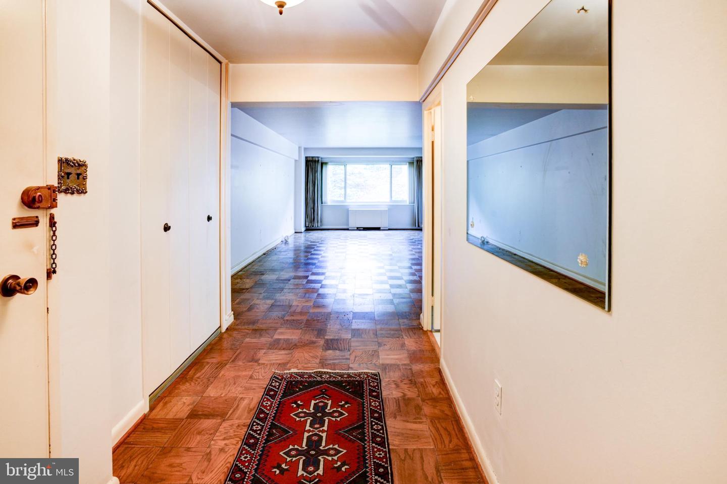 4201 CATHEDRAL AVE NW #201E, WASHINGTON, District Of Columbia 20016, 2 Bedrooms Bedrooms, ,2 BathroomsBathrooms,Residential,For sale,4201 CATHEDRAL AVE NW #201E,DCDC2174408 MLS # DCDC2174408