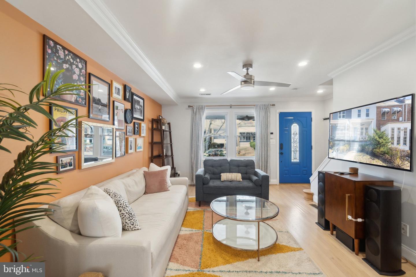 541 25TH PL NE, WASHINGTON, District Of Columbia 20002, 4 Bedrooms Bedrooms, ,2 BathroomsBathrooms,Residential,For sale,541 25TH PL NE,DCDC2188140 MLS # DCDC2188140