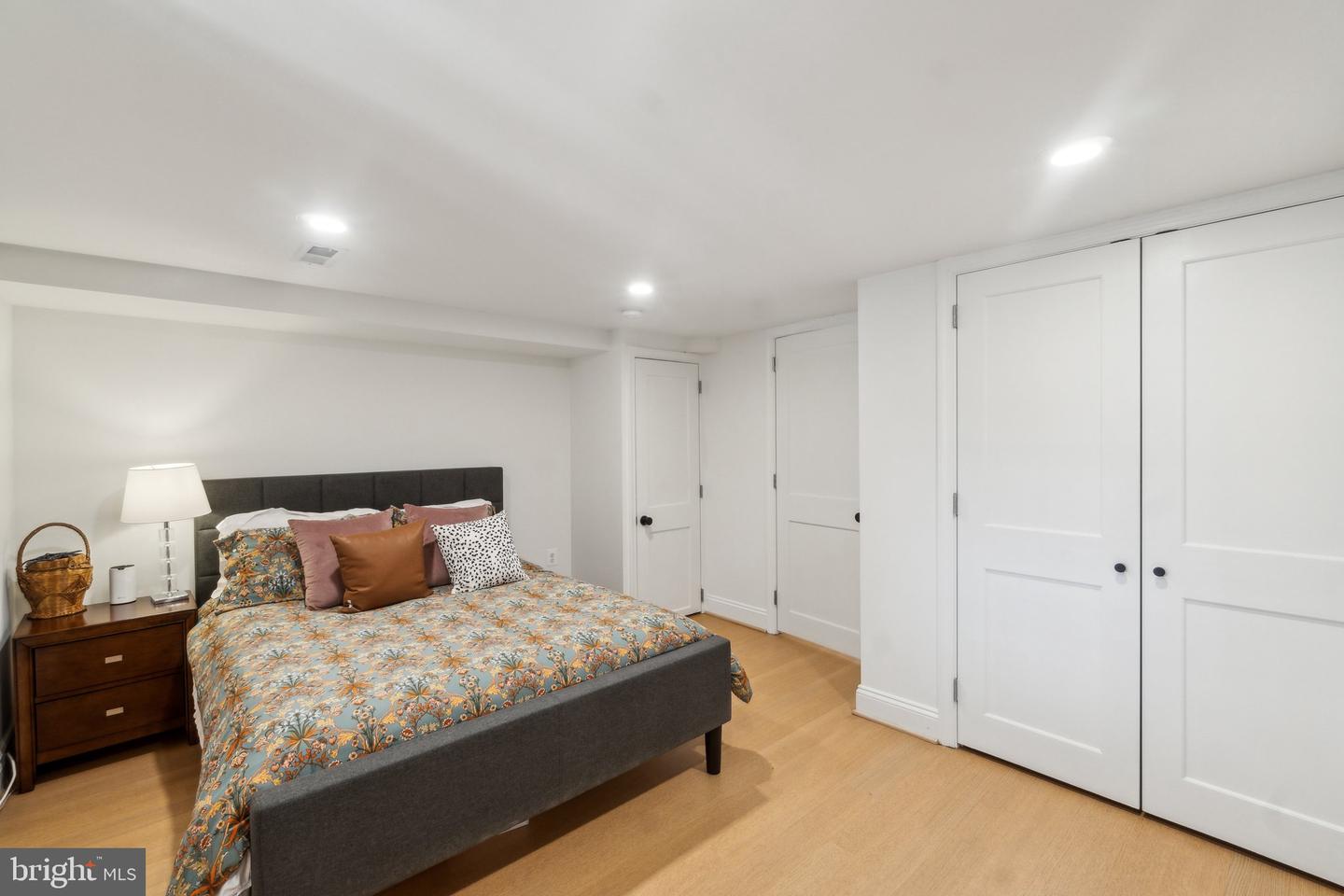 541 25TH PL NE, WASHINGTON, District Of Columbia 20002, 4 Bedrooms Bedrooms, ,2 BathroomsBathrooms,Residential,For sale,541 25TH PL NE,DCDC2188140 MLS # DCDC2188140