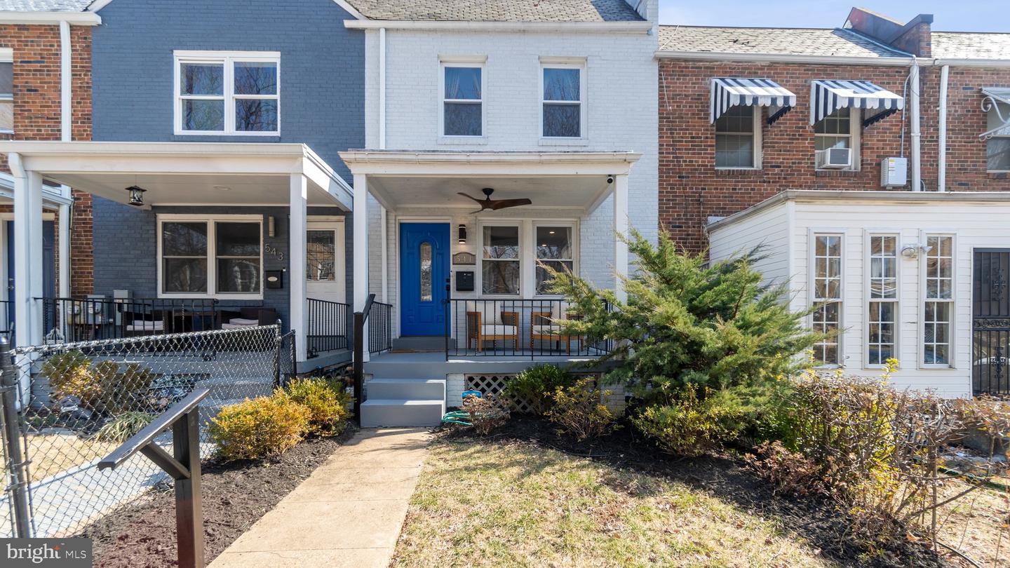 541 25TH PL NE, WASHINGTON, District Of Columbia 20002, 4 Bedrooms Bedrooms, ,2 BathroomsBathrooms,Residential,For sale,541 25TH PL NE,DCDC2188140 MLS # DCDC2188140