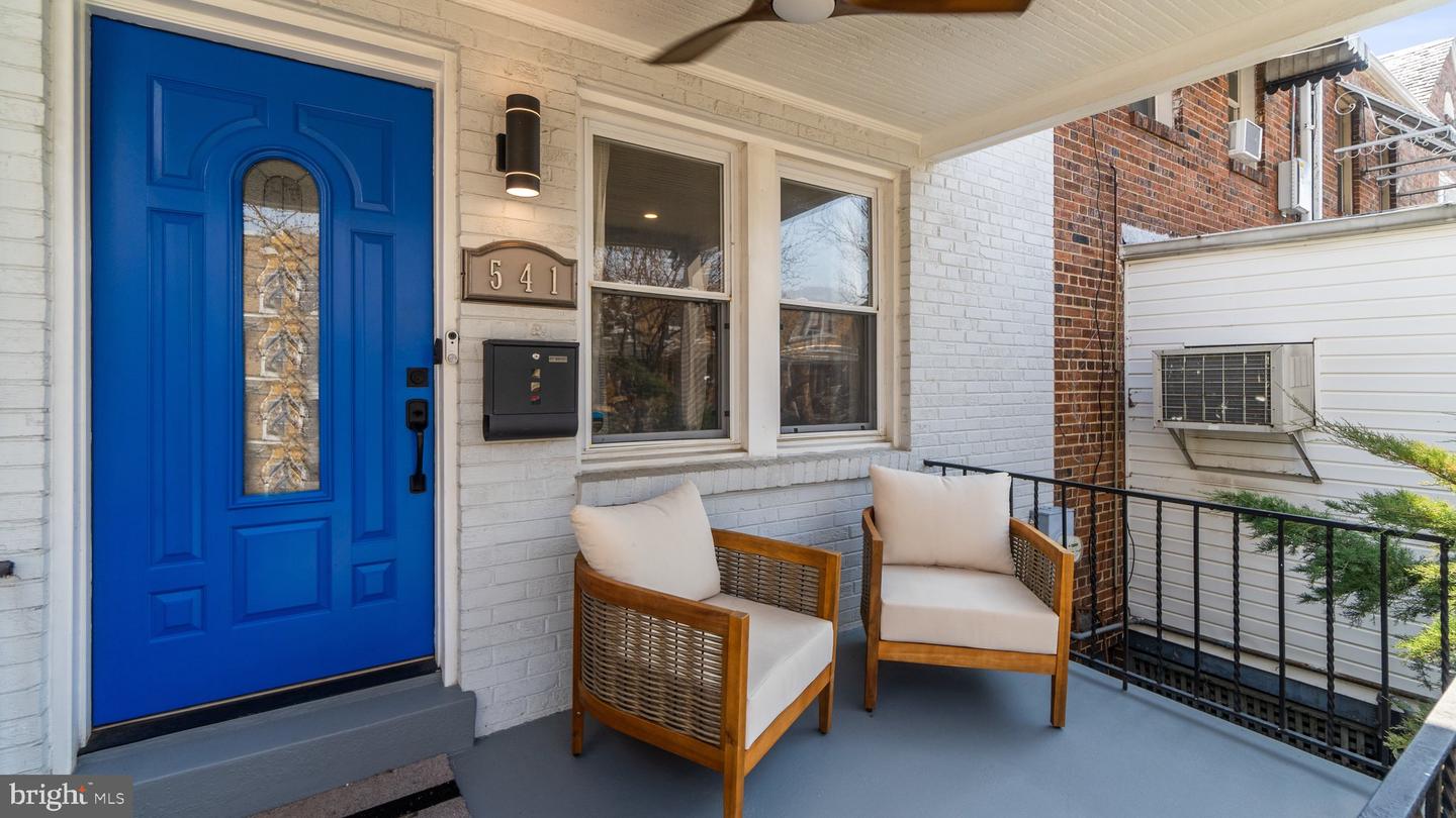 541 25TH PL NE, WASHINGTON, District Of Columbia 20002, 4 Bedrooms Bedrooms, ,2 BathroomsBathrooms,Residential,For sale,541 25TH PL NE,DCDC2188140 MLS # DCDC2188140