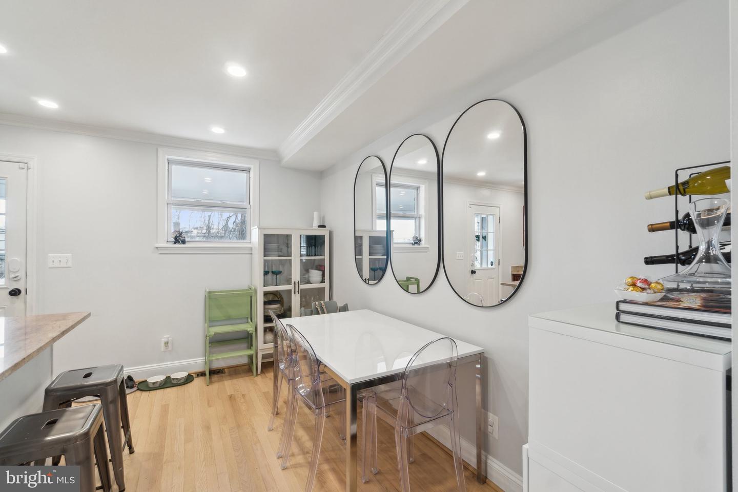 541 25TH PL NE, WASHINGTON, District Of Columbia 20002, 4 Bedrooms Bedrooms, ,2 BathroomsBathrooms,Residential,For sale,541 25TH PL NE,DCDC2188140 MLS # DCDC2188140