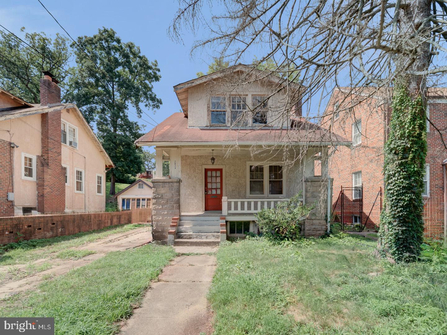 2824 MYRTLE AVE NE, WASHINGTON, District Of Columbia 20018, 3 Bedrooms Bedrooms, ,1 BathroomBathrooms,Residential,For sale,2824 MYRTLE AVE NE,DCDC2209650 MLS # DCDC2209650