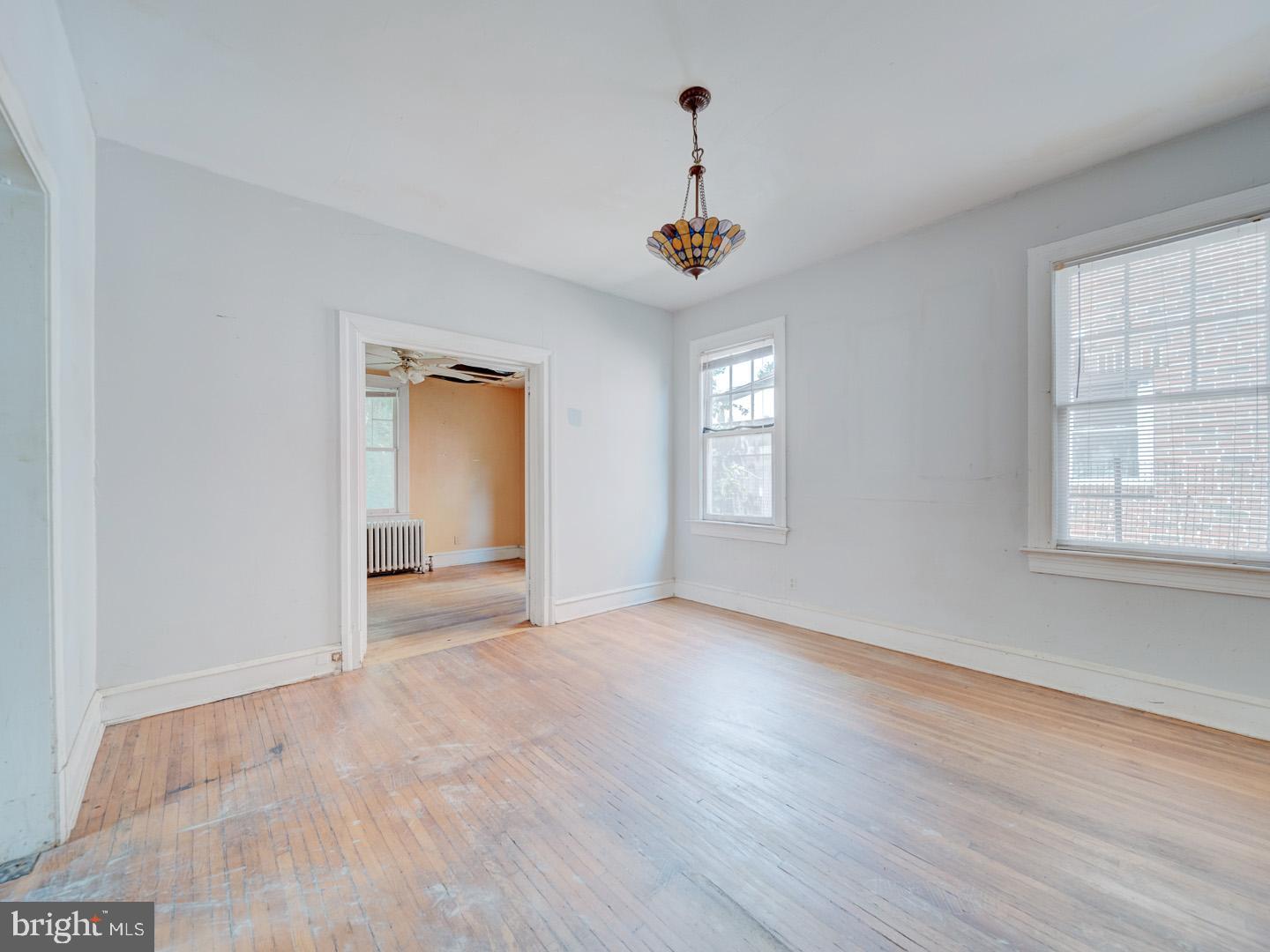 2824 MYRTLE AVE NE, WASHINGTON, District Of Columbia 20018, 3 Bedrooms Bedrooms, ,1 BathroomBathrooms,Residential,For sale,2824 MYRTLE AVE NE,DCDC2209650 MLS # DCDC2209650