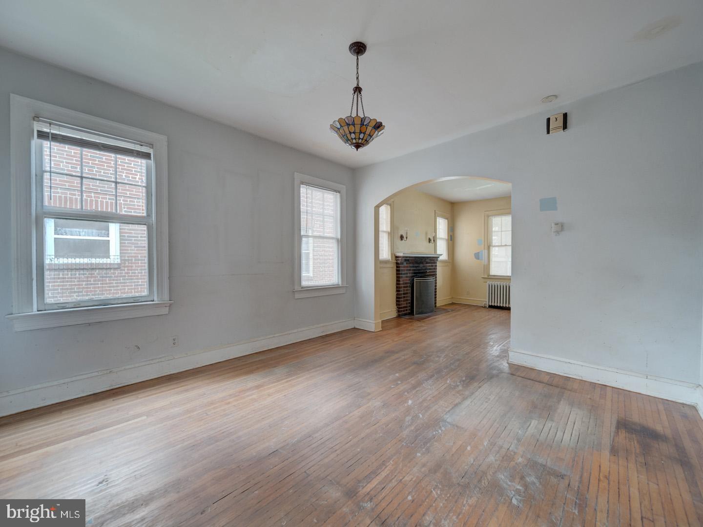 2824 MYRTLE AVE NE, WASHINGTON, District Of Columbia 20018, 3 Bedrooms Bedrooms, ,1 BathroomBathrooms,Residential,For sale,2824 MYRTLE AVE NE,DCDC2209650 MLS # DCDC2209650
