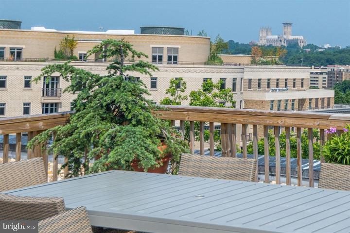 2126 CONNECTICUT AVE NW #28, WASHINGTON, District Of Columbia 20008, 2 Bedrooms Bedrooms, ,1 BathroomBathrooms,Residential,For sale,2126 CONNECTICUT AVE NW #28,DCDC2211872 MLS # DCDC2211872