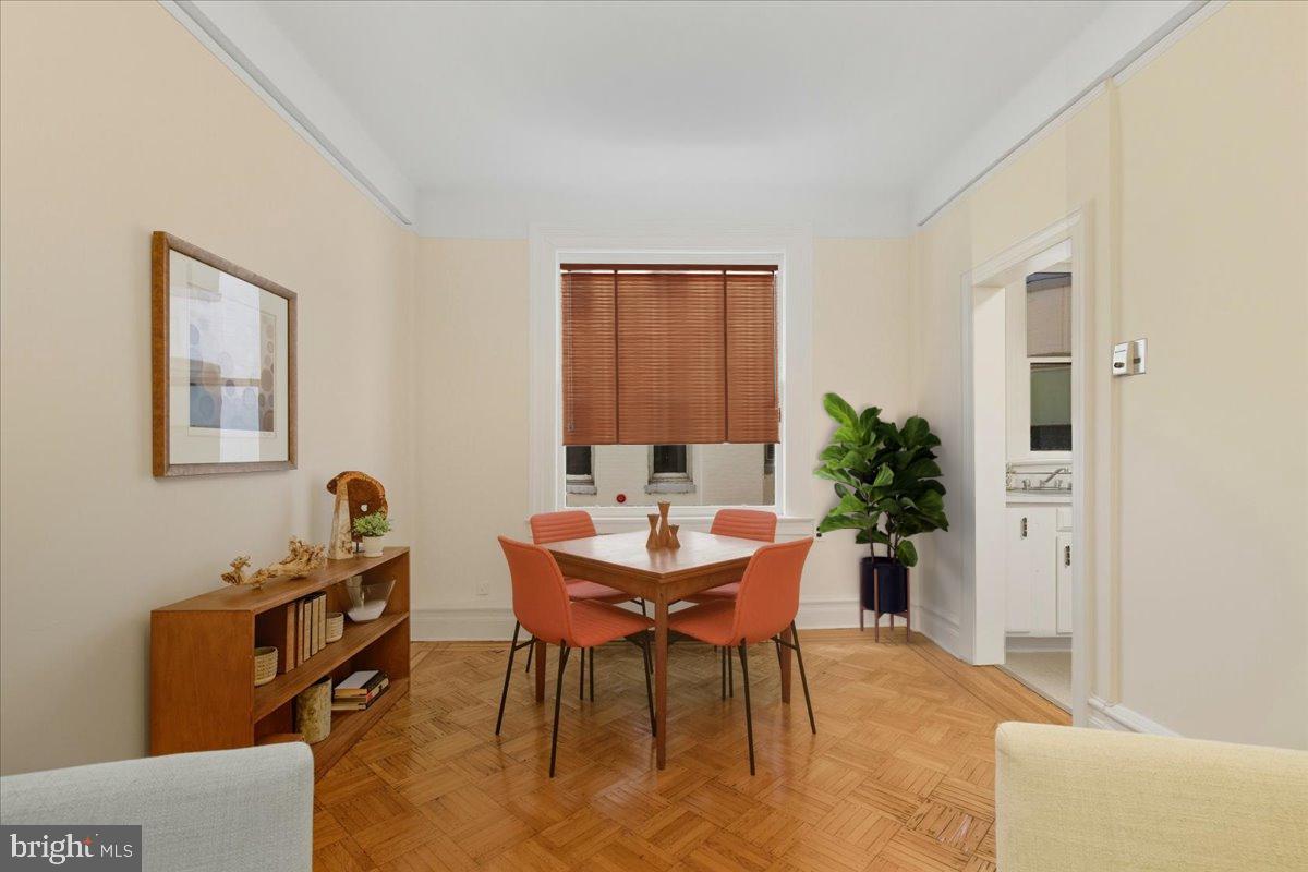 2126 CONNECTICUT AVE NW #28, WASHINGTON, District Of Columbia 20008, 2 Bedrooms Bedrooms, ,1 BathroomBathrooms,Residential,For sale,2126 CONNECTICUT AVE NW #28,DCDC2211872 MLS # DCDC2211872