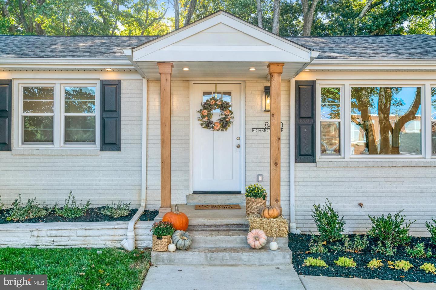 8400 RICHMOND AVE, ALEXANDRIA, Virginia 22309, 4 Bedrooms Bedrooms, ,4 BathroomsBathrooms,Residential,For sale,8400 RICHMOND AVE,VAFX2262998 MLS # VAFX2262998