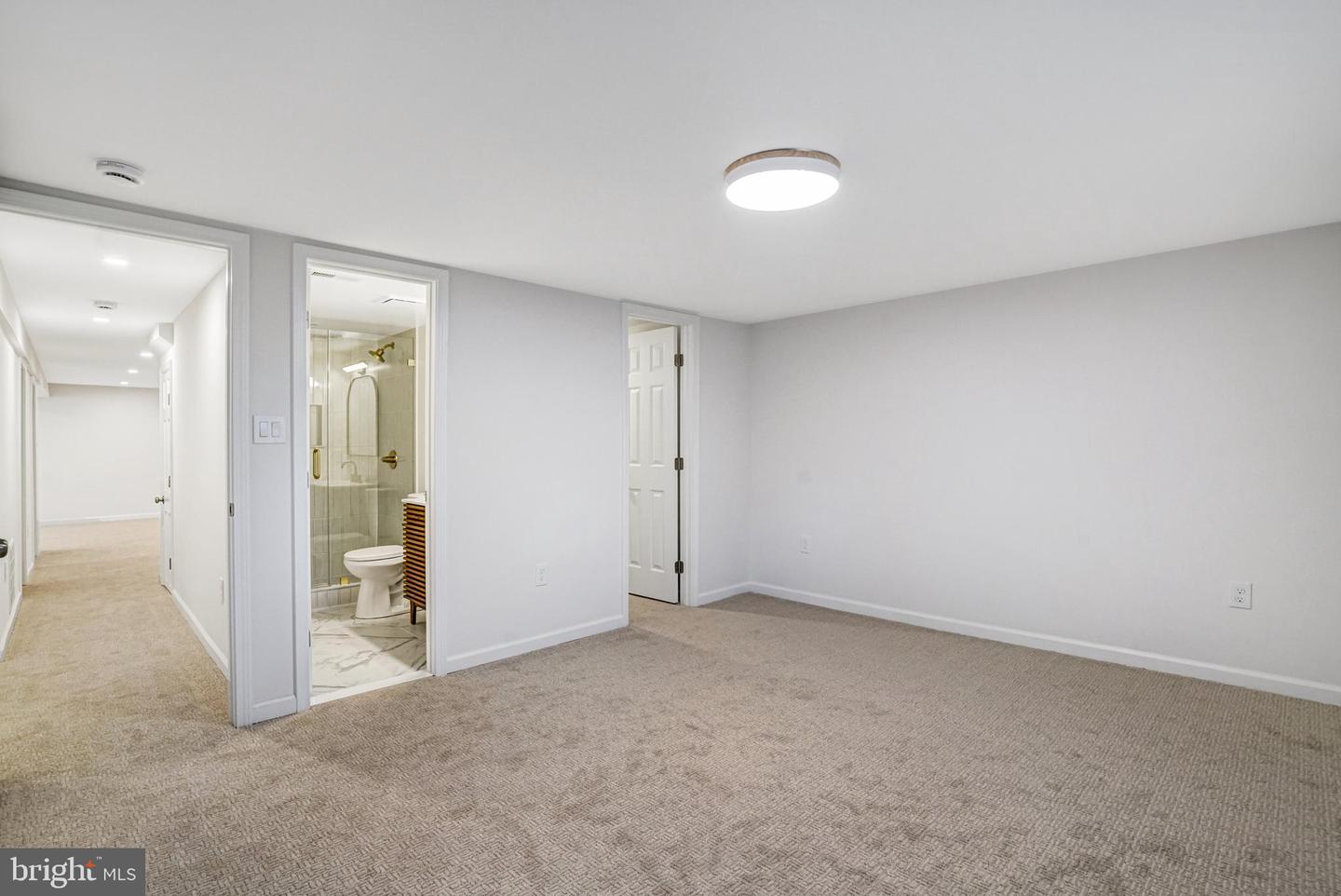 8400 RICHMOND AVE, ALEXANDRIA, Virginia 22309, 4 Bedrooms Bedrooms, ,4 BathroomsBathrooms,Residential,For sale,8400 RICHMOND AVE,VAFX2262998 MLS # VAFX2262998
