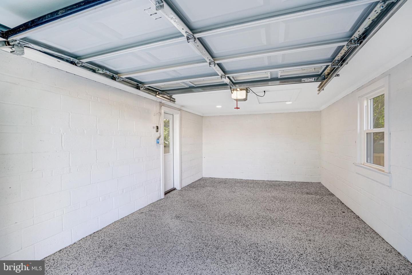 8400 RICHMOND AVE, ALEXANDRIA, Virginia 22309, 4 Bedrooms Bedrooms, ,4 BathroomsBathrooms,Residential,For sale,8400 RICHMOND AVE,VAFX2262998 MLS # VAFX2262998