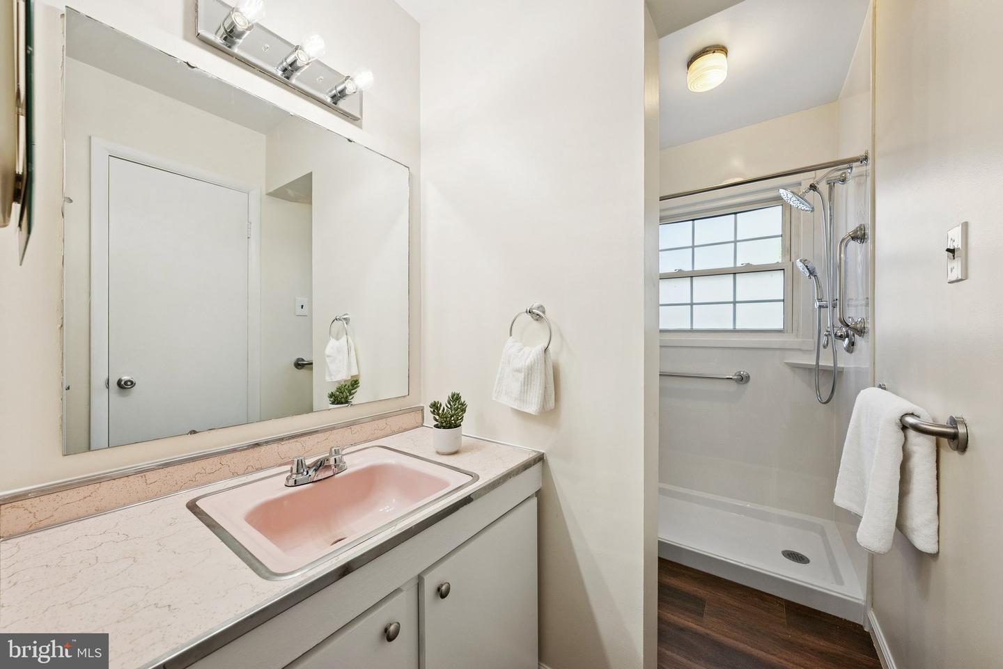 6019 MARILYN DR, ALEXANDRIA, Virginia 22310, 4 Bedrooms Bedrooms, ,2 BathroomsBathrooms,Residential,For sale,6019 MARILYN DR,VAFX2264918 MLS # VAFX2264918