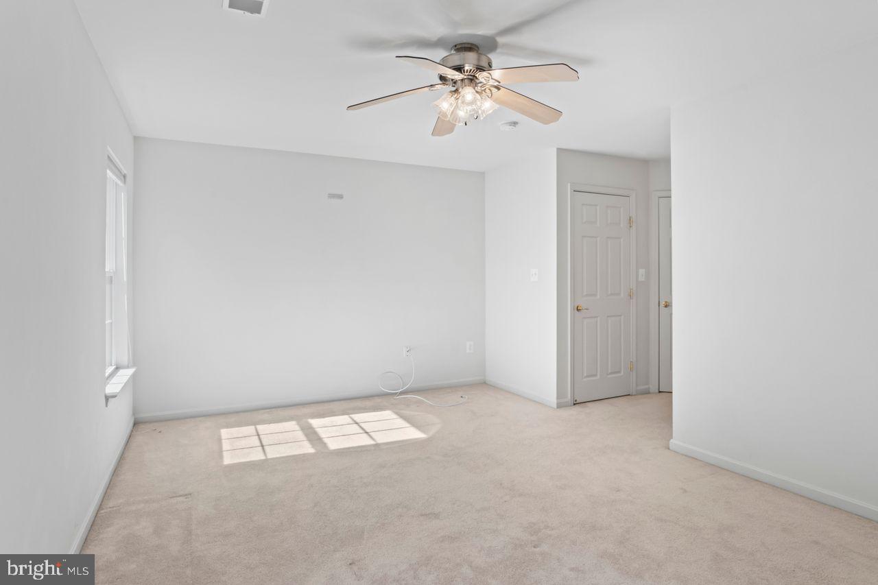 2620 CAST OFF LOOP, WOODBRIDGE, Virginia 22191, 6 Bedrooms Bedrooms, ,4 BathroomsBathrooms,Residential,For sale,2620 CAST OFF LOOP,VAPW2103320 MLS # VAPW2103320