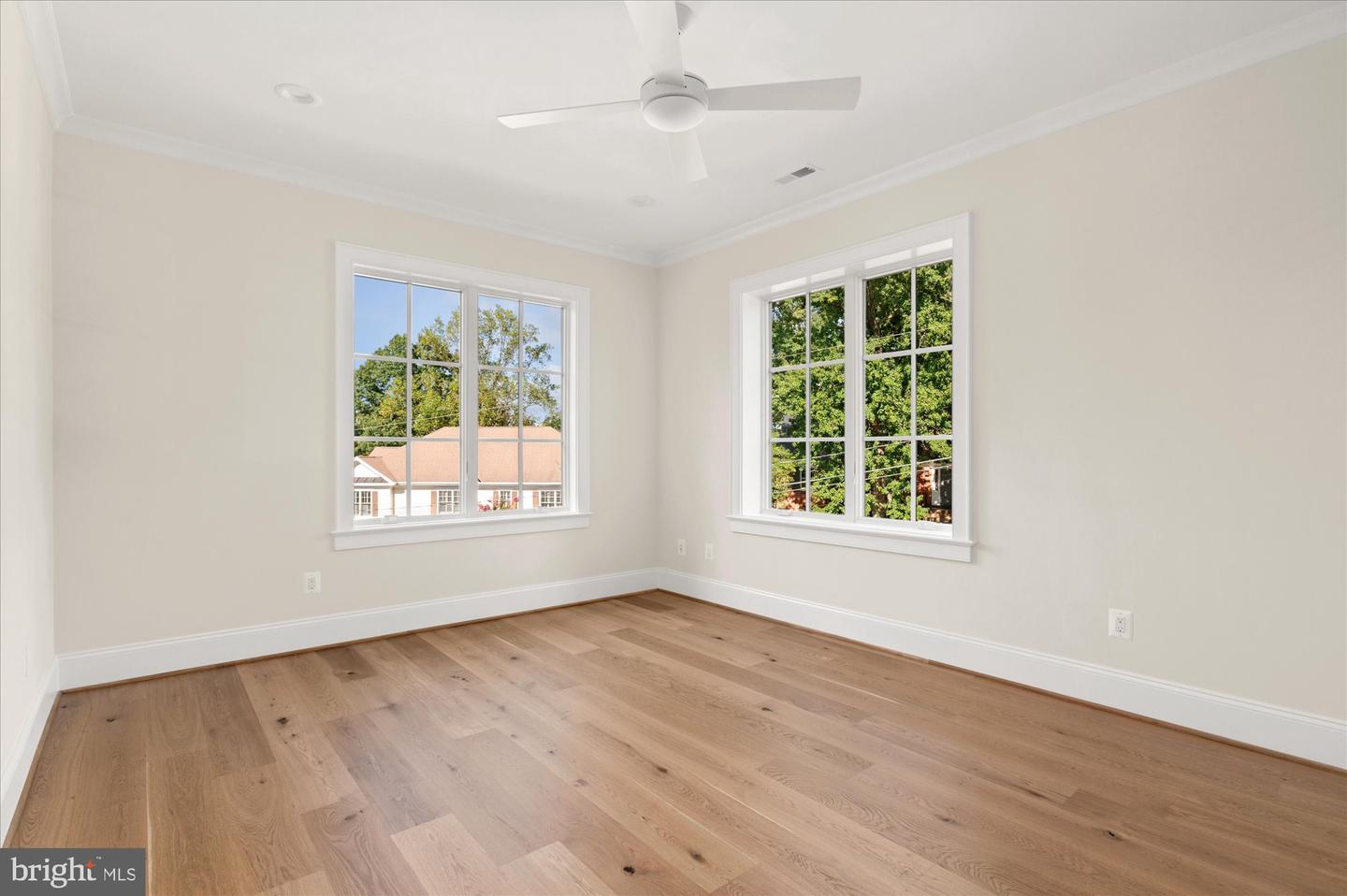 3718 N WOODROW ST, ARLINGTON, Virginia 22207, 7 Bedrooms Bedrooms, ,7 BathroomsBathrooms,Residential,For sale,3718 N WOODROW ST,VAAR2063302 MLS # VAAR2063302