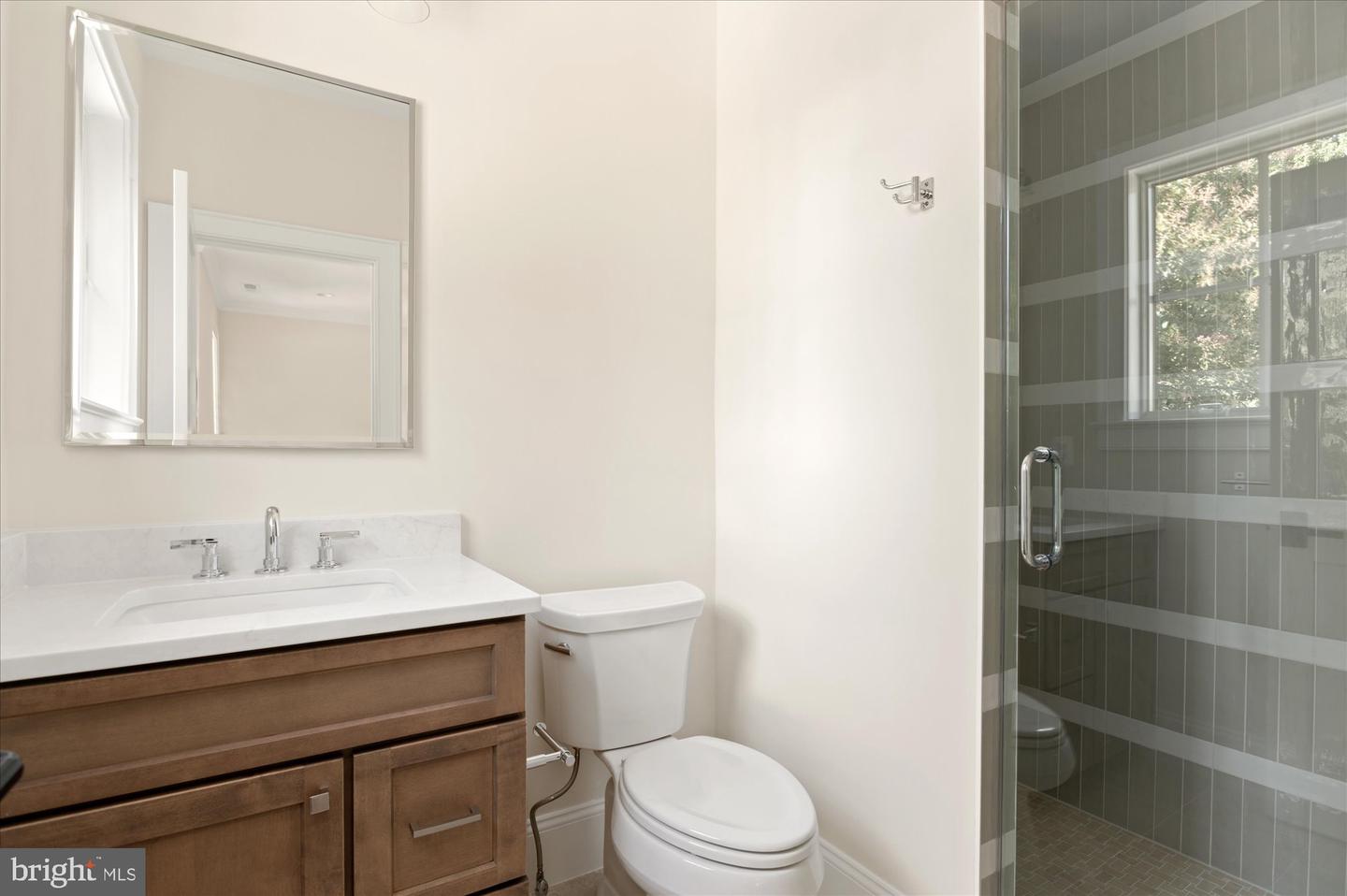 3718 N WOODROW ST, ARLINGTON, Virginia 22207, 7 Bedrooms Bedrooms, ,7 BathroomsBathrooms,Residential,For sale,3718 N WOODROW ST,VAAR2063302 MLS # VAAR2063302