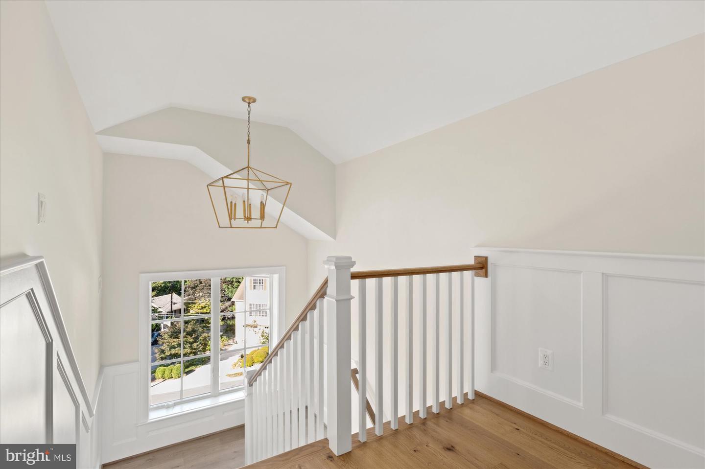 3718 N WOODROW ST, ARLINGTON, Virginia 22207, 7 Bedrooms Bedrooms, ,7 BathroomsBathrooms,Residential,For sale,3718 N WOODROW ST,VAAR2063302 MLS # VAAR2063302