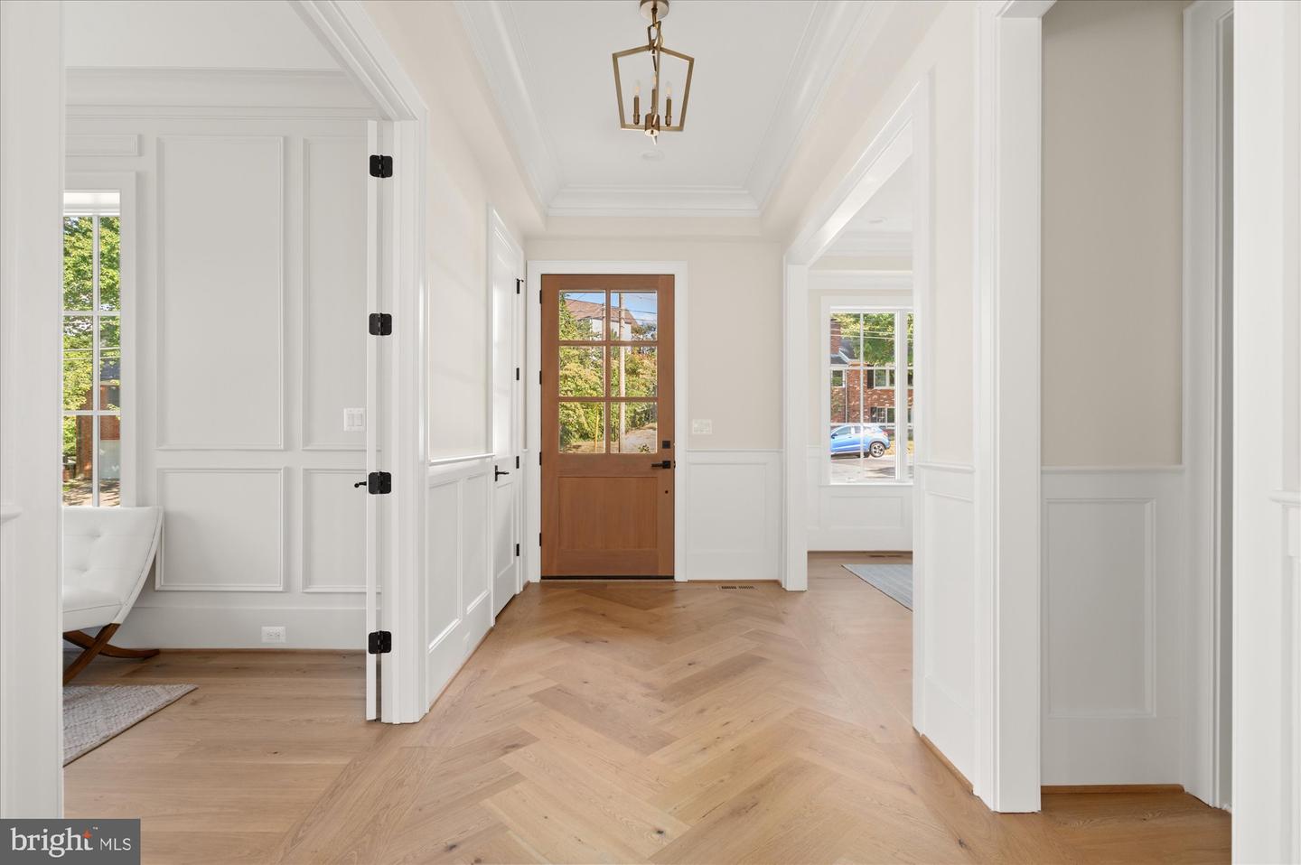 3718 N WOODROW ST, ARLINGTON, Virginia 22207, 7 Bedrooms Bedrooms, ,7 BathroomsBathrooms,Residential,For sale,3718 N WOODROW ST,VAAR2063302 MLS # VAAR2063302