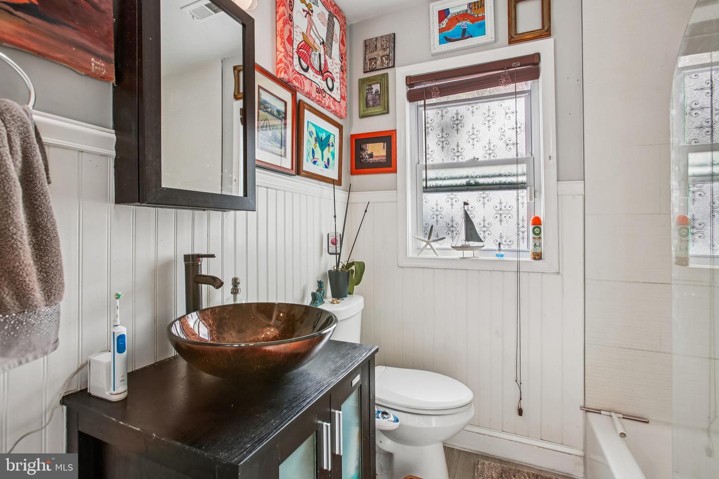 2340 GREEN ST SE, WASHINGTON, District Of Columbia 20020, 3 Bedrooms Bedrooms, ,2 BathroomsBathrooms,Residential,For sale,2340 GREEN ST SE,DCDC2224940 MLS # DCDC2224940 2340 GREEN ST SE, WASHINGTON, District Of Columbia 20020, 3 Bedrooms Bedrooms, ,2 BathroomsBathrooms,Residential,For sale,2340 GREEN ST SE,DCDC2224940 MLS # DCDC2224940